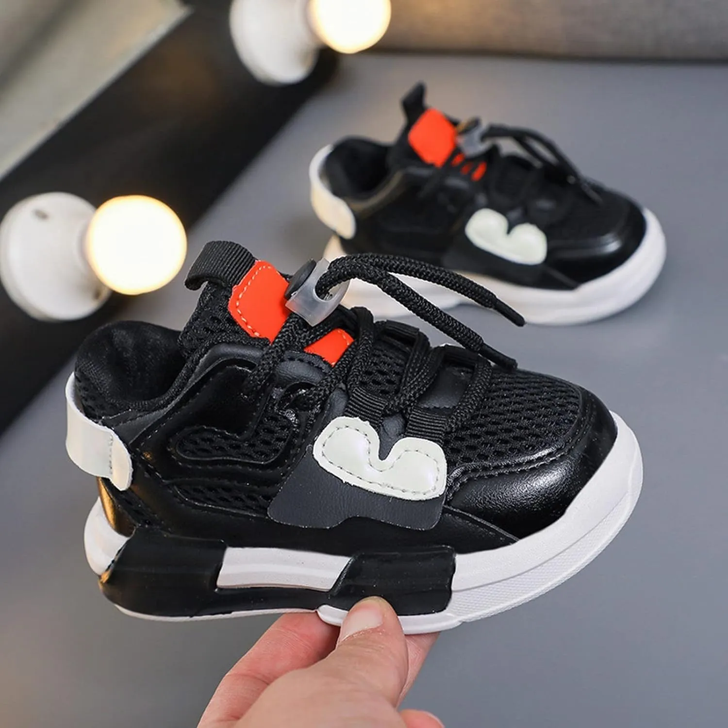 1 to 11 Years Toddler Kids Sports Shoes Lace-up Breathable Outdoor School Trainers Basketball Little Girls Shoes 4t