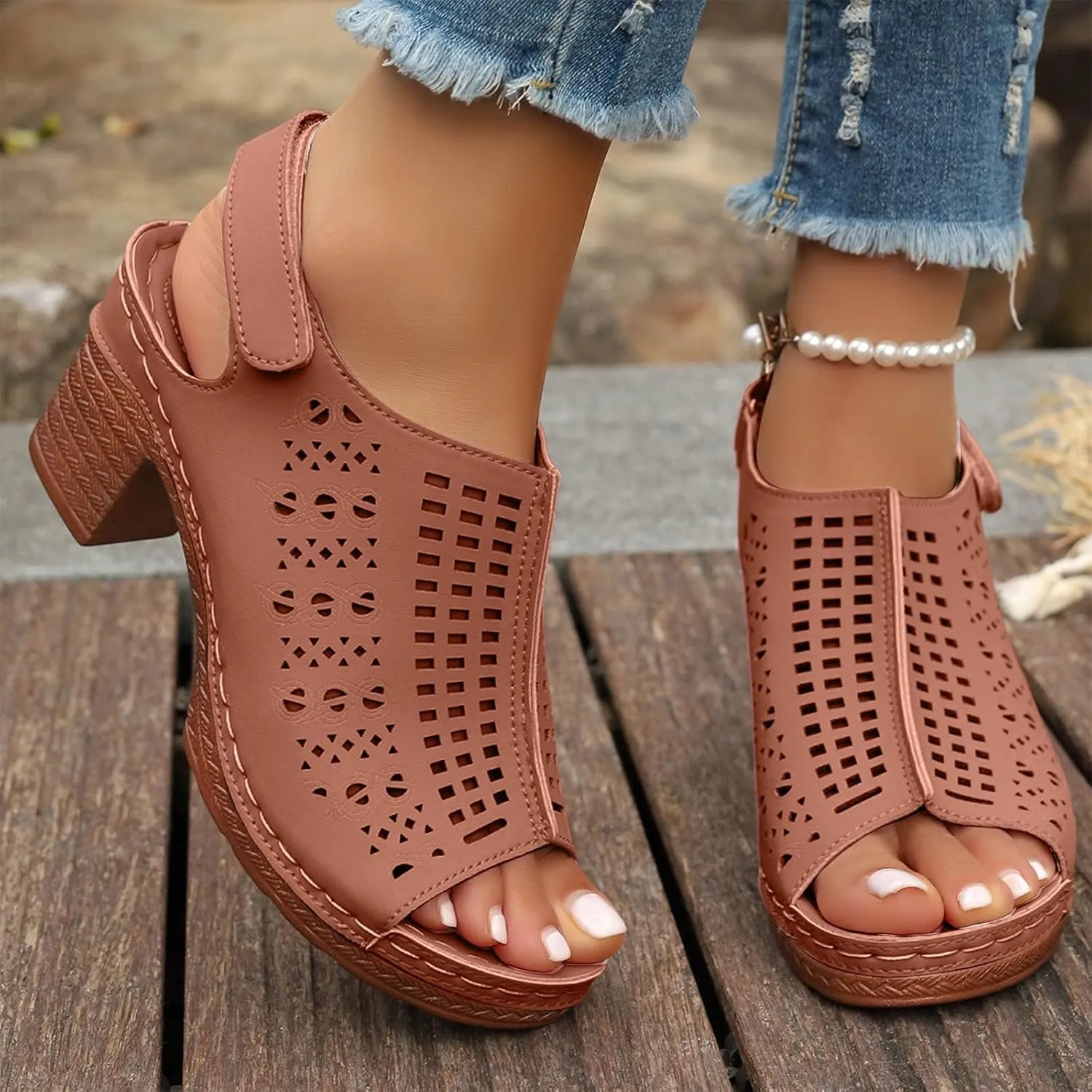 Chunky Heels Sandals for Women 2025 Summer Casual Solid Color Hollow Out Thick Soles Platform Wedge Sandals for Women Thick Soles Versatile Wide Wedge Sandals