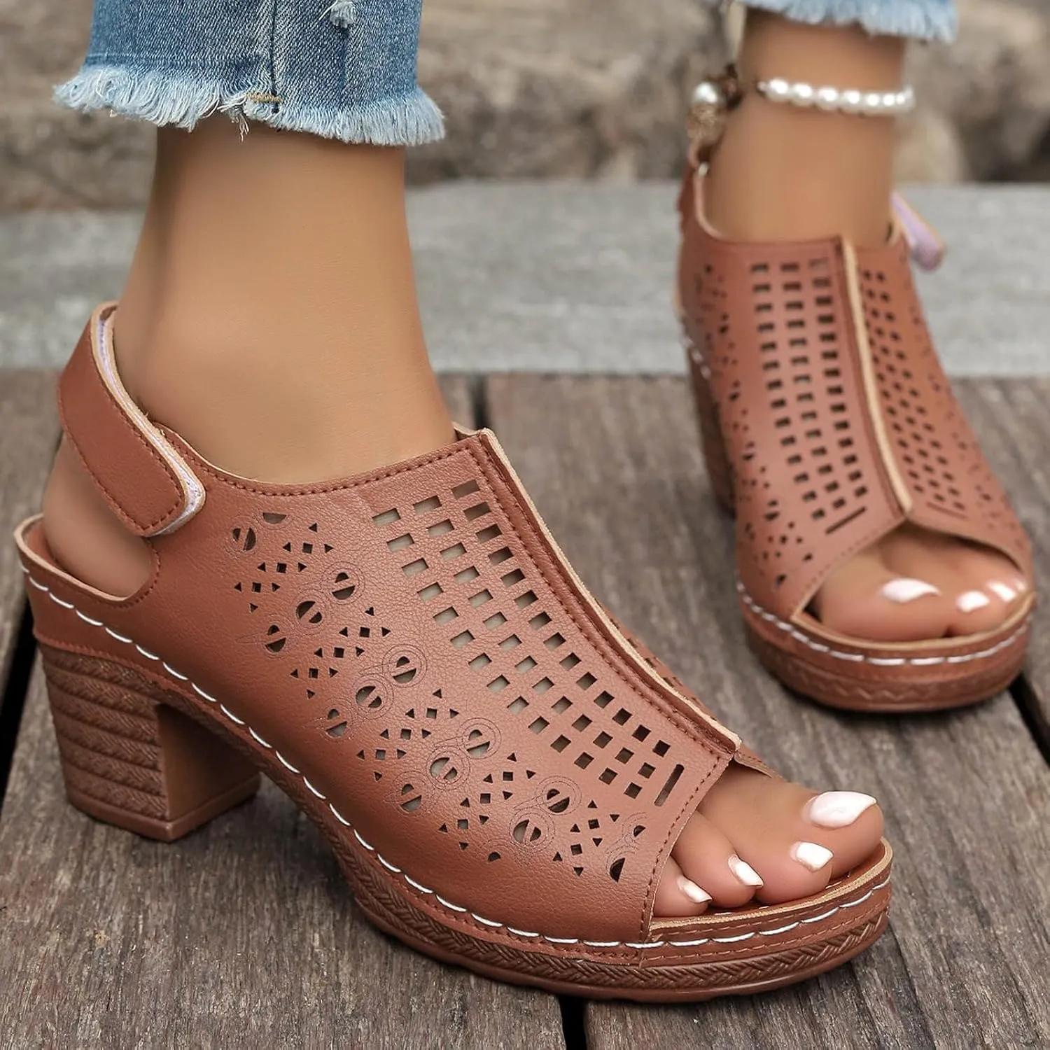 Chunky Heels Sandals for Women 2025 Summer Casual Solid Color Hollow Out Thick Soles Platform Wedge Sandals for Women Thick Soles Versatile Wide Wedge Sandals