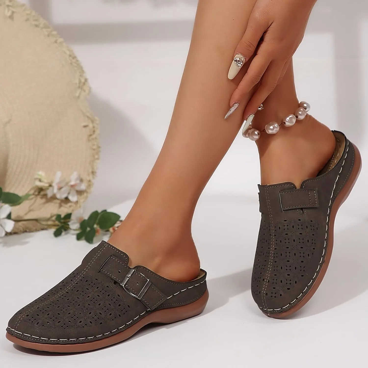 Clogs and Mules Shoes for Women Closed Toe Sandals Wide Width Comfortable Arch Support Backless Low Wedge Slip on Shoes Comfortable Womens Mule