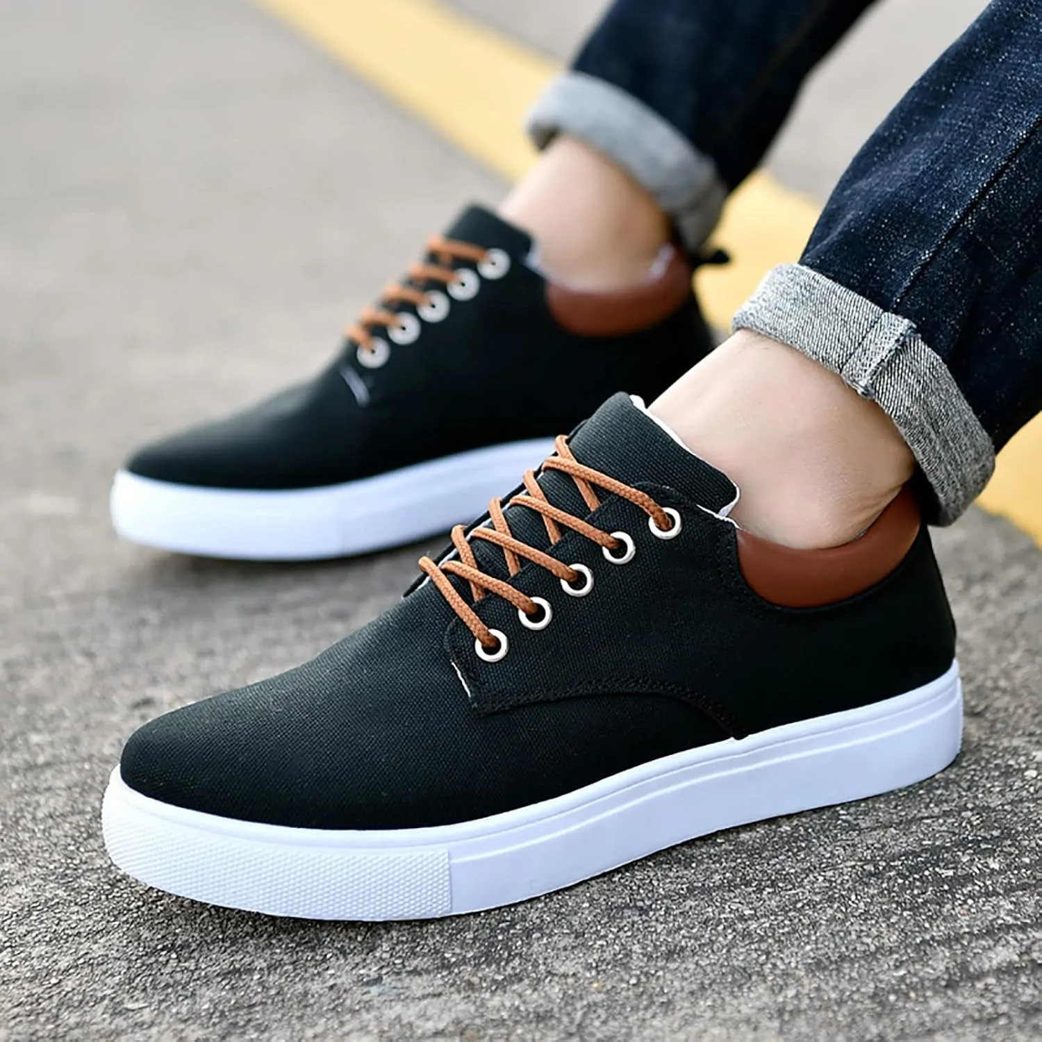 Mens Fashion Sneakers Low Top Flat Bottom Lightweight Canvas Casual Sports Shoes Lace up Breathable Non Slip Comfortable Simple Walking Shoes for Men