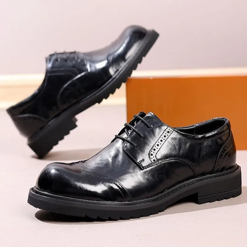 Men's Modern Classic Lace up Leather Lined Perforated Dress Oxfords Shoes