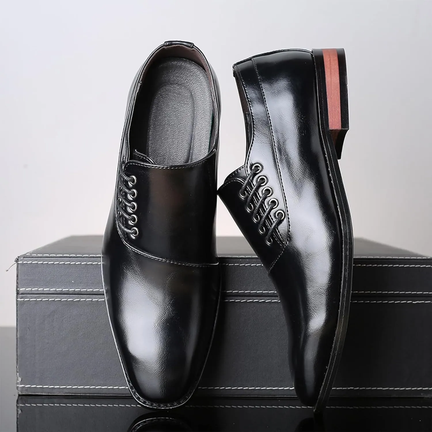 Mens Shoes Formal Business Oxford Shoes Breathable Casual Tuxedo Leather Shoes Leather Fashion Dress Sneakers Business Casual Derby Shoe Business Wedding Dress Shoes
