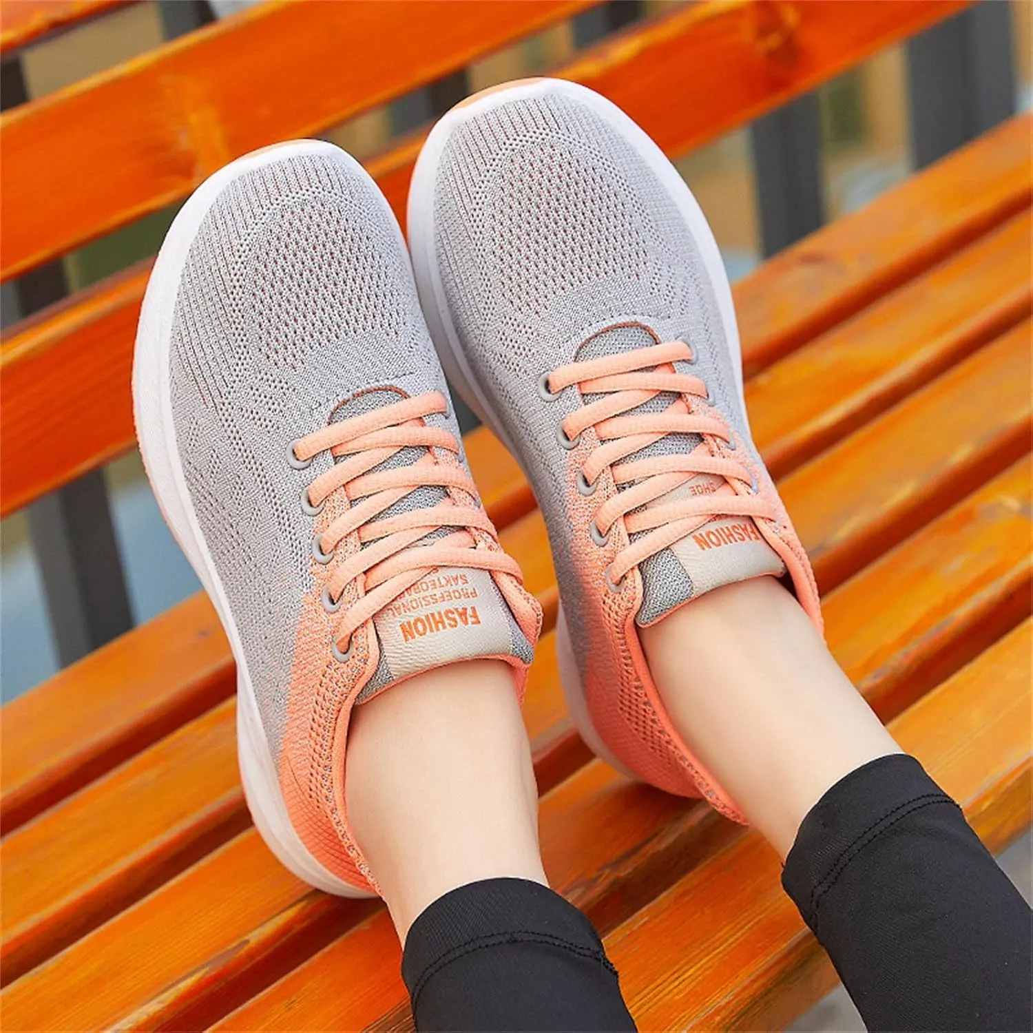 Men's Wide Minimalist Barefoot Sneakers White Sneakers Men Slip On Shoes for Men Slip on Non Slip Low Top Casual Black Loafers Women Comfortable Women's Sneakers