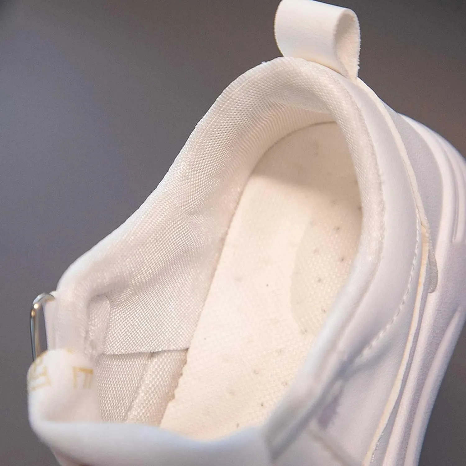 New Leather Rubber Shoes for Boys Girls Lightweight Canvas Shoes Athletic Running Classic Adjustable Strap Sneakers
