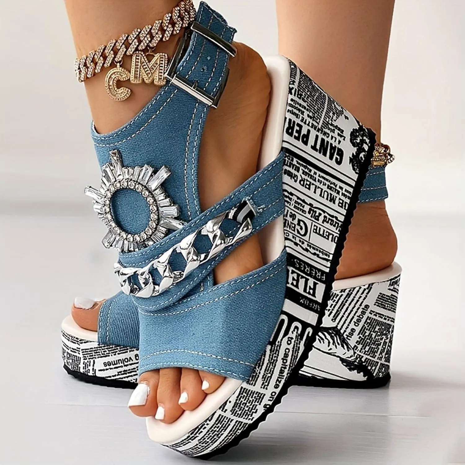 Roorsily Breathable Summer Sandals for Women Fish Mouth Sandals Comfortable Versatile Rhinestone Thick Bottom Sandals