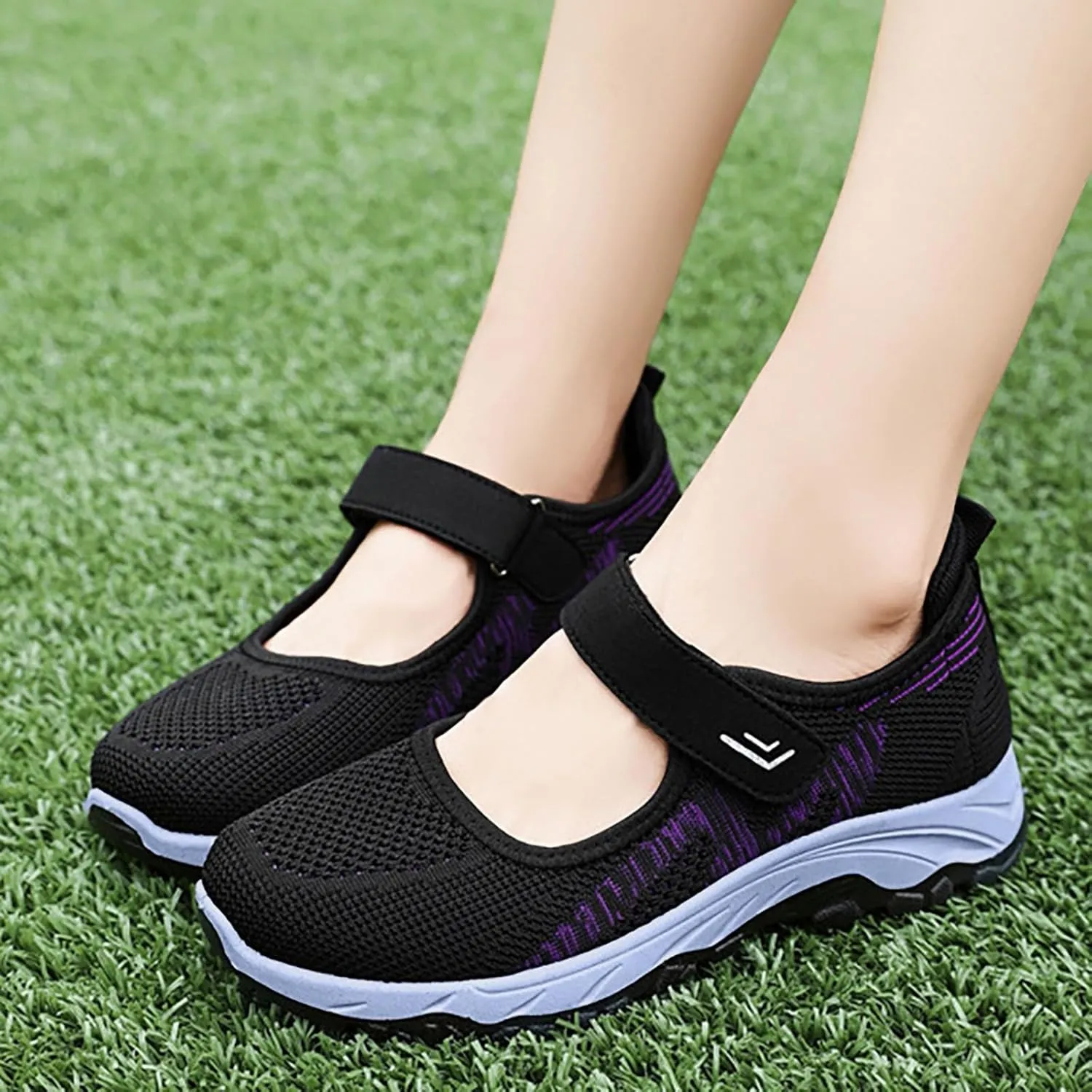 Running Shoes for Women Mens Slip On Sneakers Loafers for Women Comfort Fashion Casual Comfy Soft Christmas Tennis Shoes Round Toe Slip On Casual