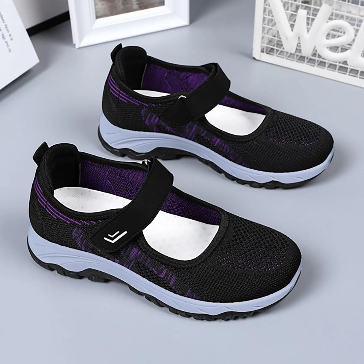 Running Shoes for Women Mens Slip On Sneakers Loafers for Women Comfort Fashion Casual Comfy Soft Christmas Tennis Shoes Round Toe Slip On Casual