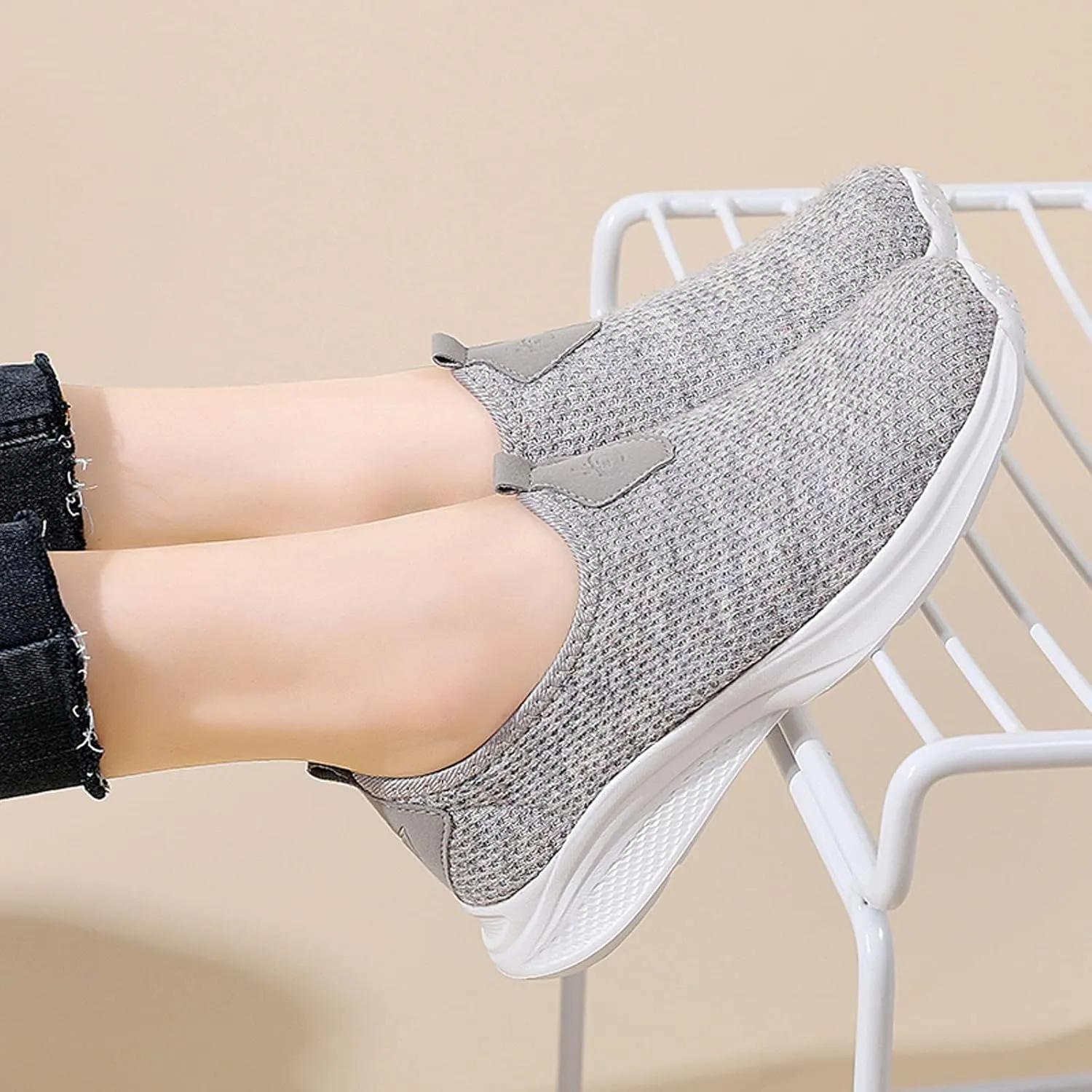 Running Shoes Womens Lightweight Sneakers for Women Womens Athletic Shoes Comfortable Dressy Slip on Mens Loafers Casual Slip On White Leather Sneakers for Women