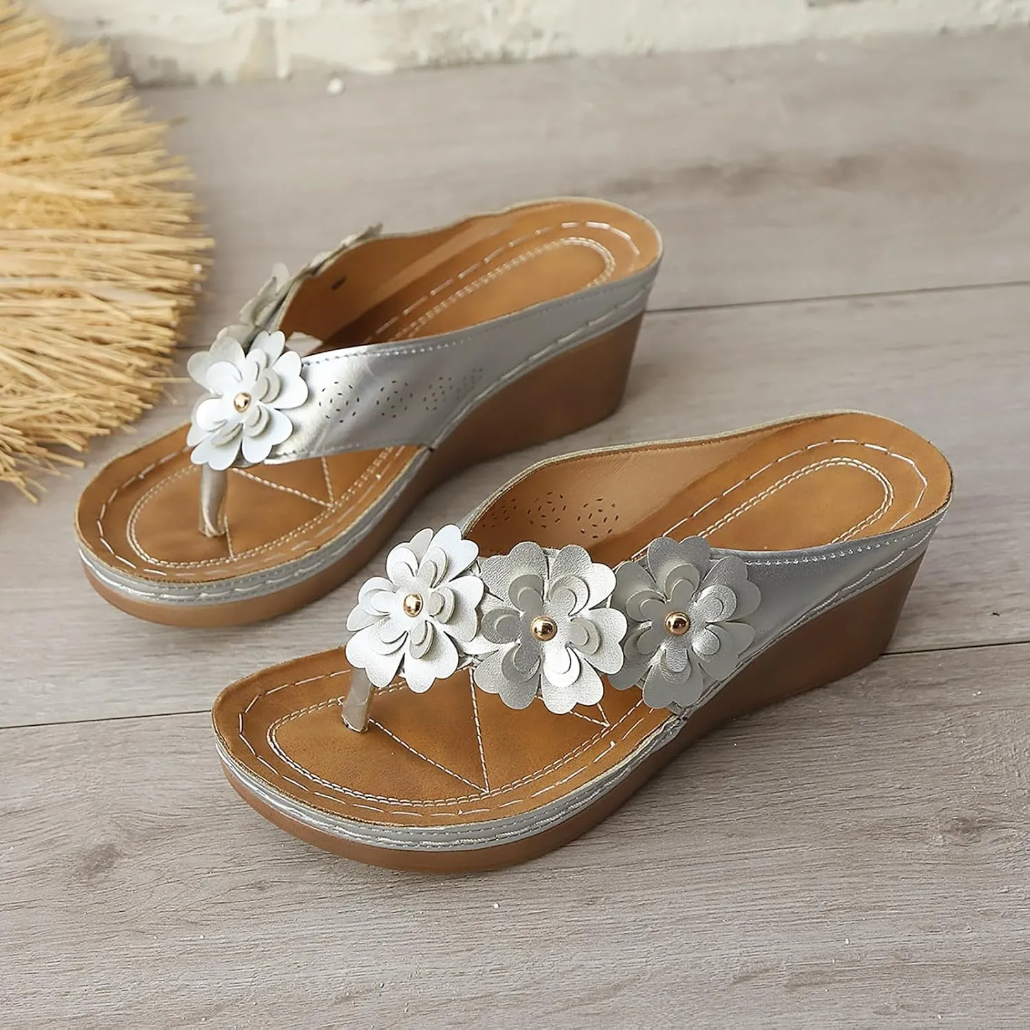 Sandals Women Wedge Shoes Summer Dressy Flip Flops Comfortable Orthopedic Platform Non Slip Sandals Fashion Flower Decor Walking Shoes for Summer And Daily Wear
