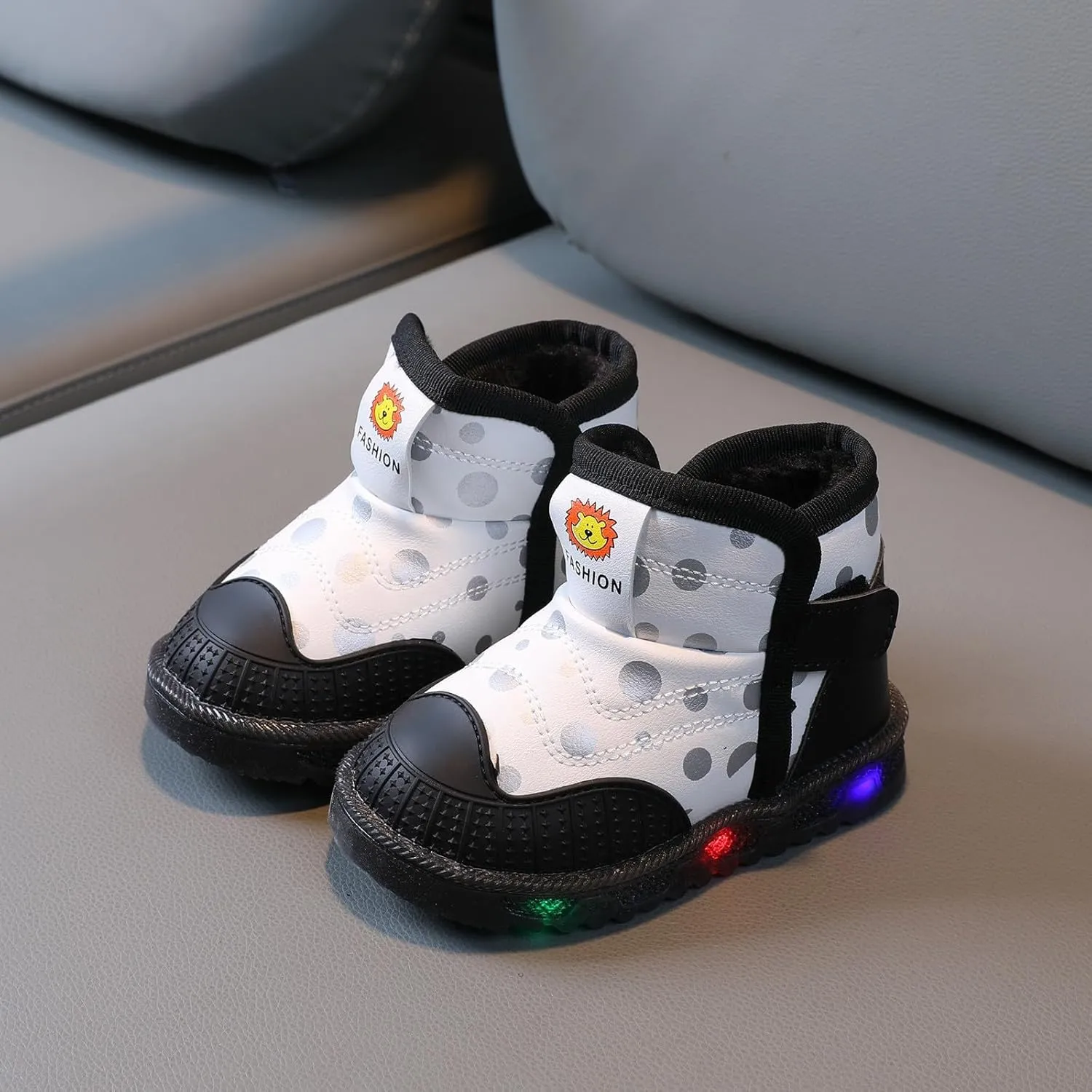 Toddler Girls Boys Light Up Shoes LED Cotton Warm Breathable Lightweight Walking Sneakers Winter Warm Ankle Boots