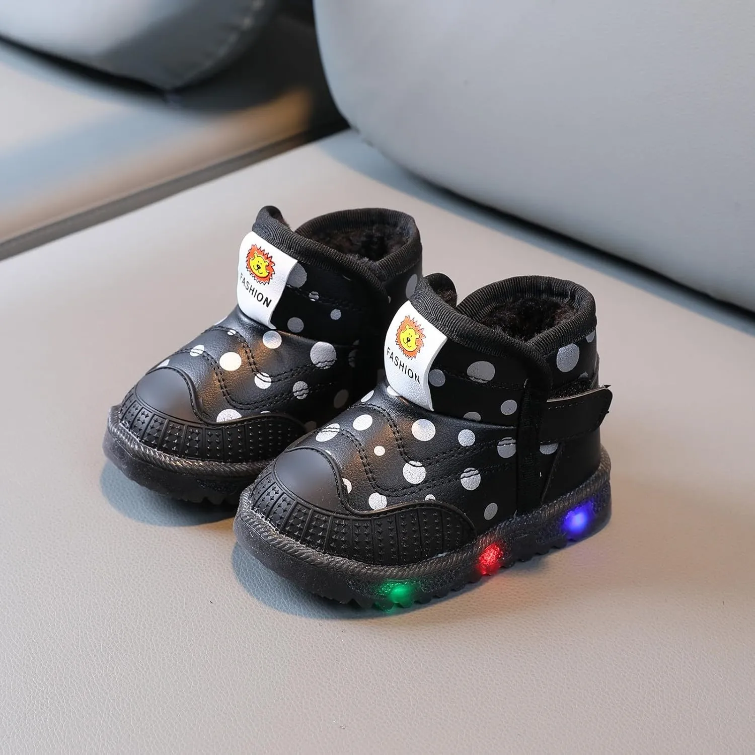 Toddler Girls Boys Light Up Shoes LED Cotton Warm Breathable Lightweight Walking Sneakers Winter Warm Snow Boots Size 5