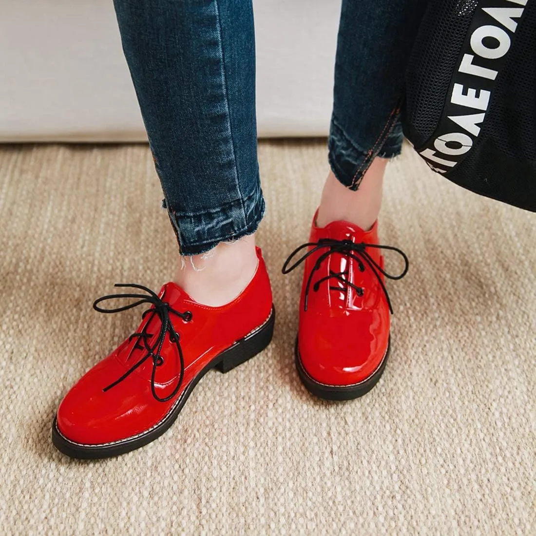 VOKLIN Women's Classic Flat Oxfords Shoes Round Toe Lace Up Comfort Low Heels Western School Penny Loafers