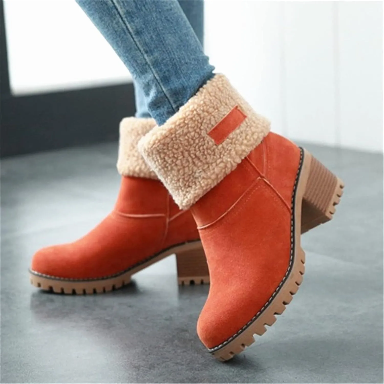 Winter Boots For Women 2024 Mid Calf Fashion Snow Boots Fur Lined Warm Comfortable Slip On Short Ankle Booties