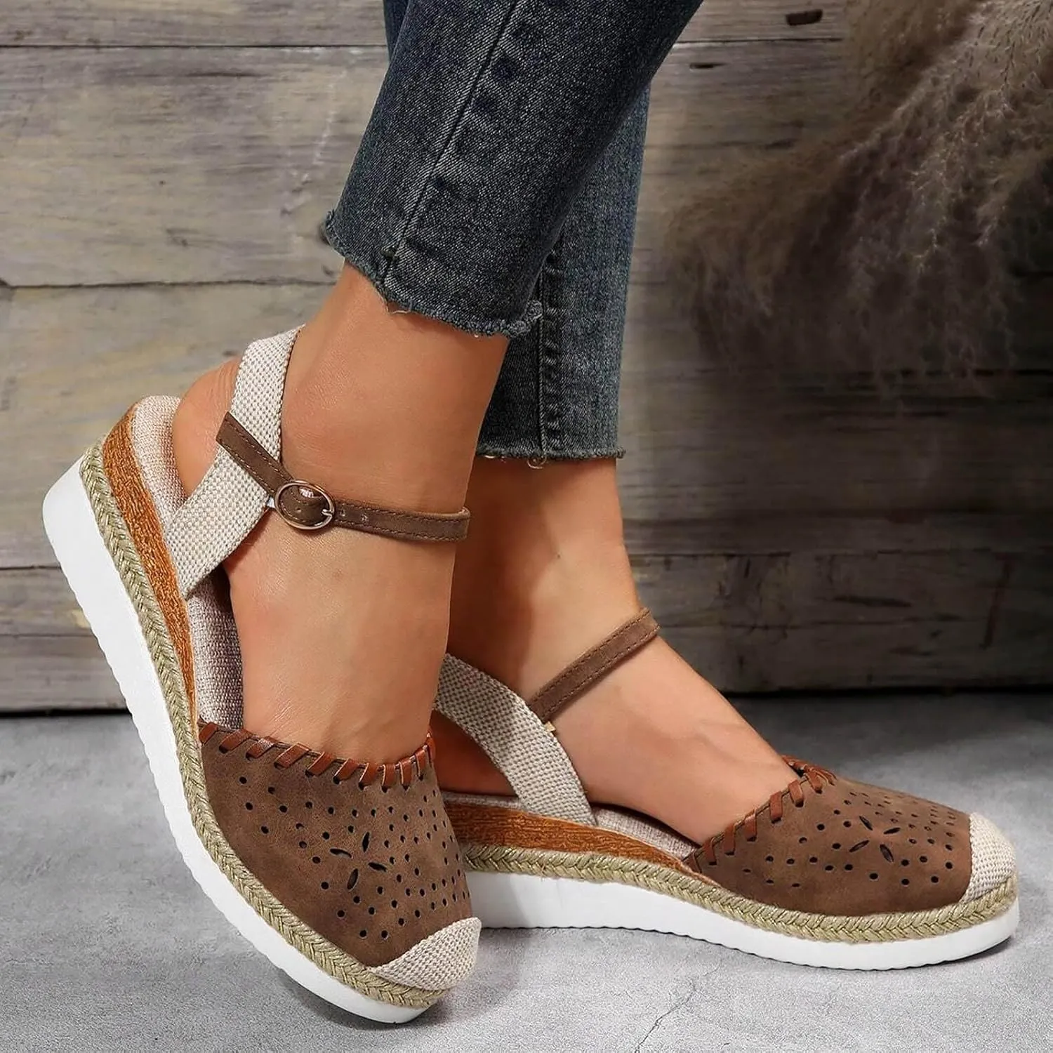 Women's Closed Toe Platform Sandals Fashion Orthopedic Wedge Sandals Casual Hollow Out Arch Support Sandal Comfortable Anti Slip Summer Shoes with Adjustable Buckle Ankle Strap