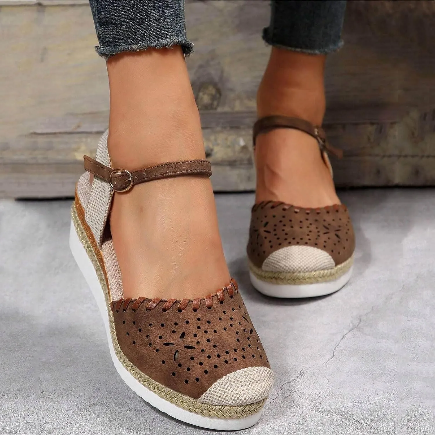 Women's Closed Toe Platform Sandals Fashion Orthopedic Wedge Sandals Casual Hollow Out Arch Support Sandal Comfortable Anti Slip Summer Shoes with Adjustable Buckle Ankle Strap