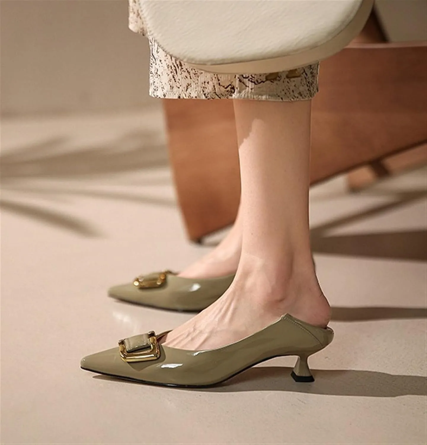 Women's Pointed Toe Buckle Loafers Fashion Slip-Ons Flat Heel Shoes Ladies Dwarf Chunky Heel PU Leather Solid Backless Sandals Nurse Walking Driving Moccasins