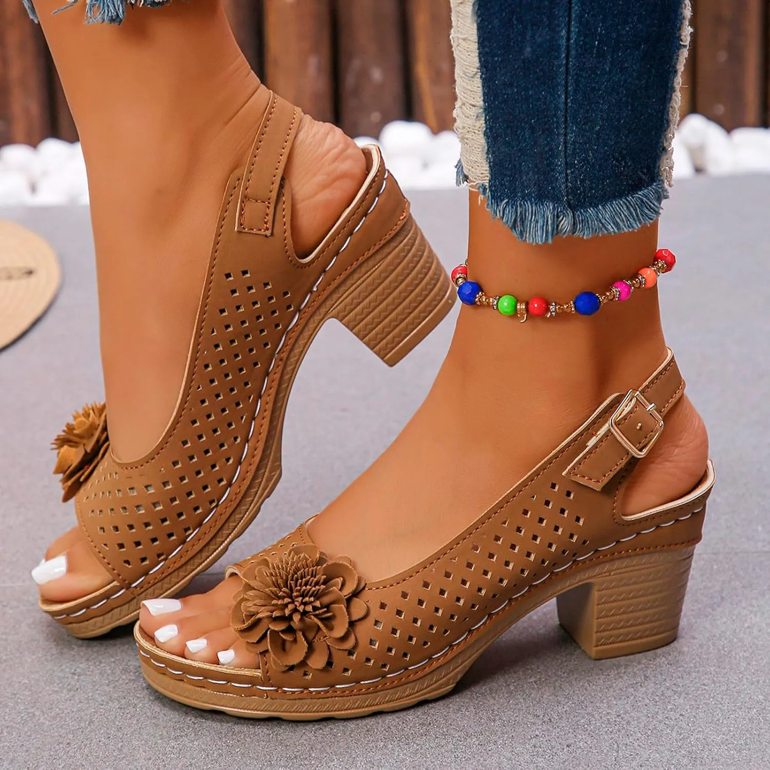 Women's Sandals Summer Open Toe Ankle Buckle Heel Cut Out Vamp Peep Toe Sandals Slingback Casual Solid Color Hollow Out Floral Sandal Dressy Wedding Dance Shoes 2025
