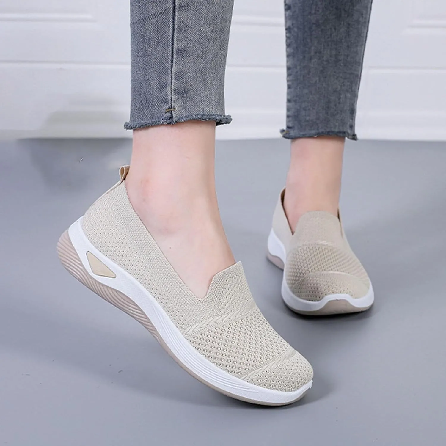 Womens Shoes Slip On Women's Sneakers Loafers Casual Solid Color Lightweight Cute Round Toe Running Shoes Loafers for Women Casual Walking Shoe