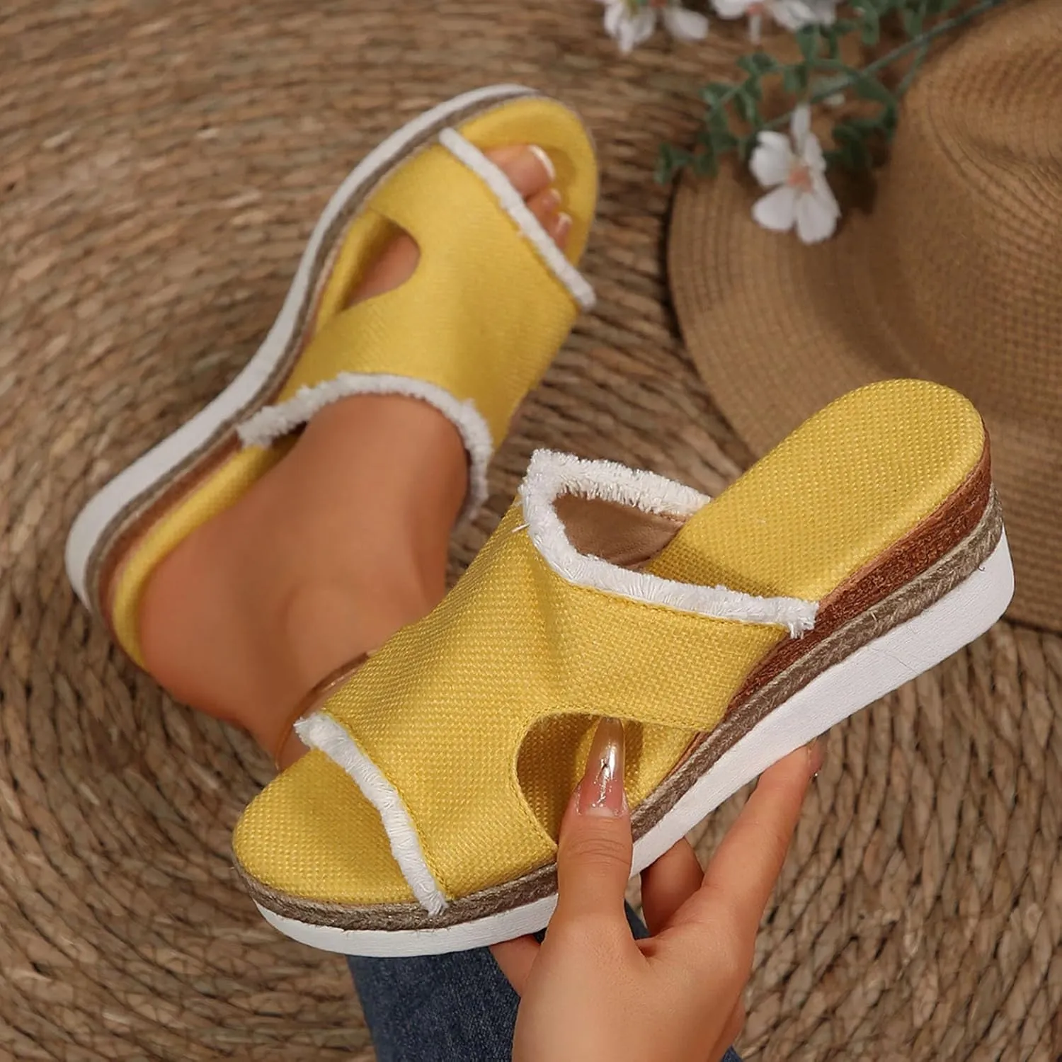 Women's Slide Sandals,2025 Woven Platform Slide Dressy Summer Open Toe Slip on Slippers Outdoor Beach Vacation Shoes