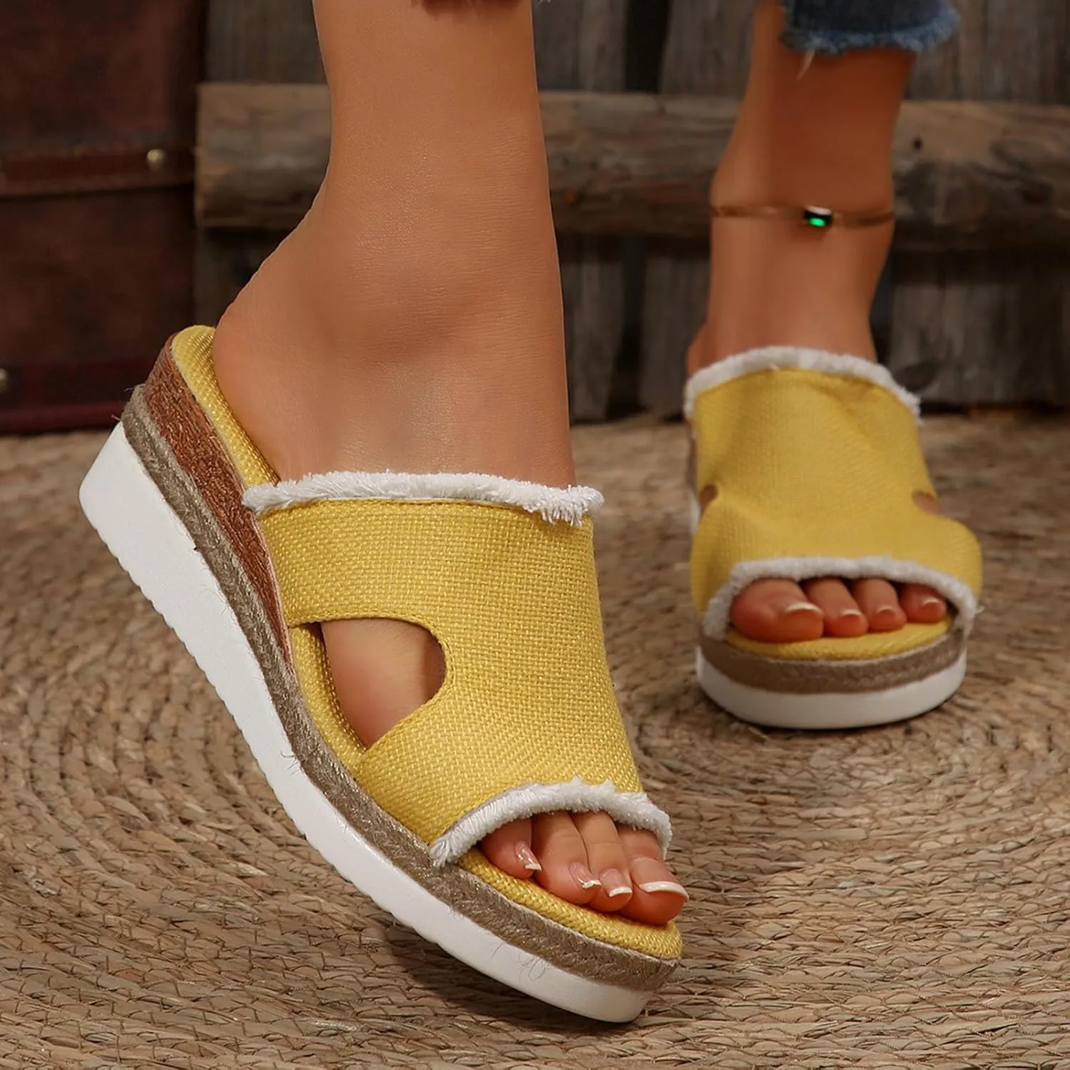 Women's Slide Sandals,2025 Woven Platform Slide Dressy Summer Open Toe Slip on Slippers Outdoor Beach Vacation Shoes