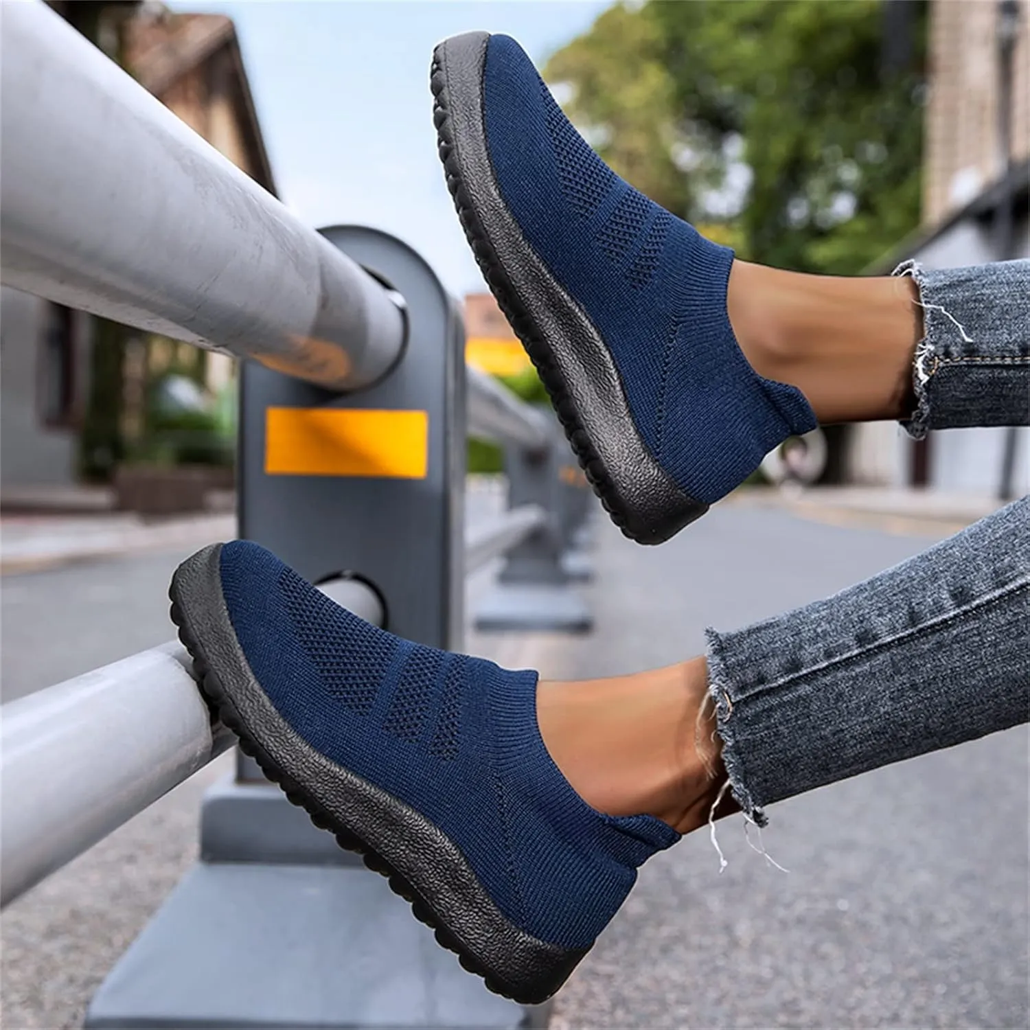 Womens White Tennis Shoes Leather Sneakers Casual Walking Shoes for Women Mens Shoes Casual Dress Casual Loafers for Women 2024 Leather White Sneakers Women